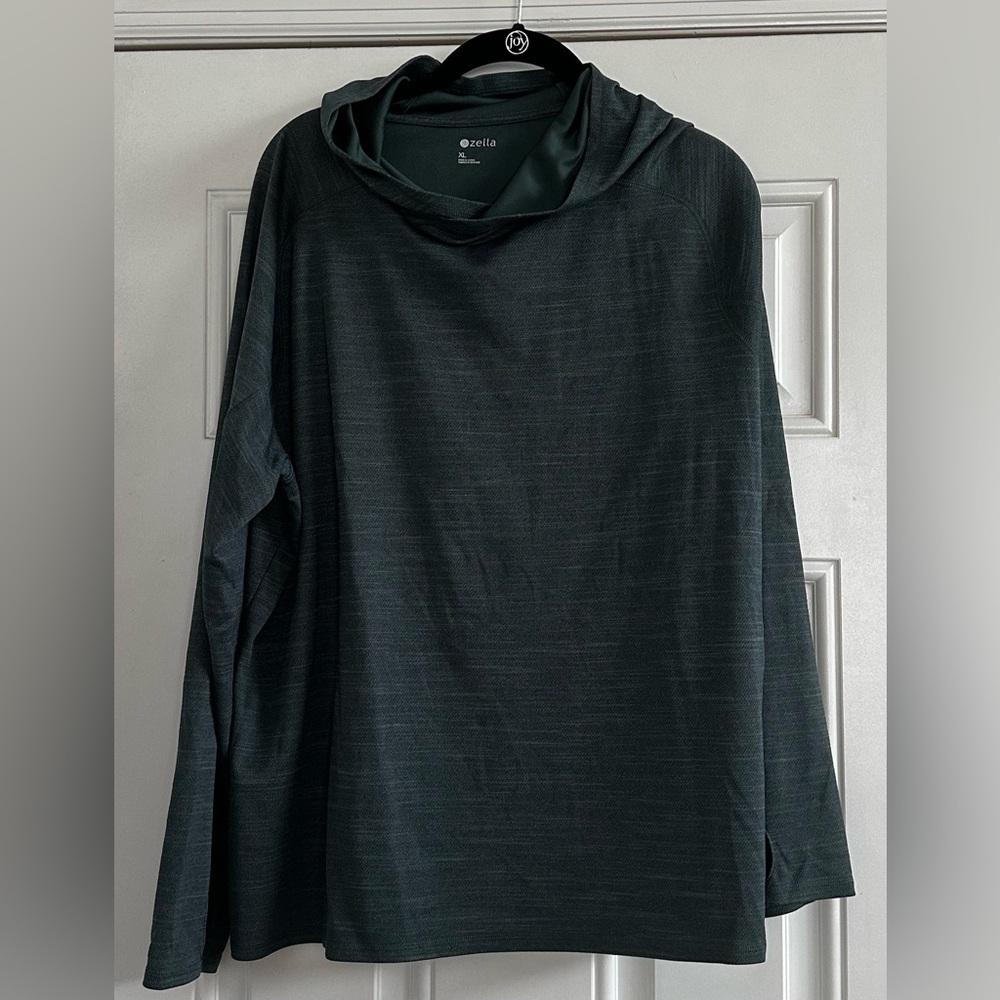 Zella Men's Pullover Hoodie in Deep Green